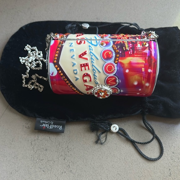 NWOT Rare Vintage Las Vegas License Plate Clutch with Swarovski Rhinestones - Picture 3 of 16